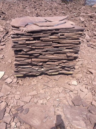 Плитняк лемезит бордовый для цоколя 1,5-2 см купить в Астрахани