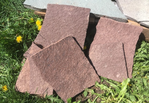 Плитняк лемезит бордовый для цоколя 1,5-2 см купить в Астрахани