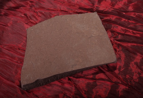 Плитняк лемезит бордовый для цоколя 1,5-2 см купить в Астрахани