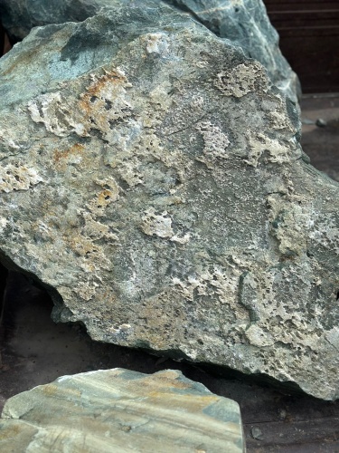 Ландшафтные глыбы зелёные 200-500 килограмм купить в Астрахани