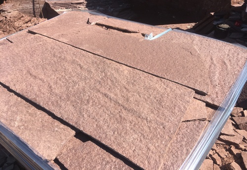 Плитняк лемезит бордовый для цоколя 1,5-2 см купить в Астрахани